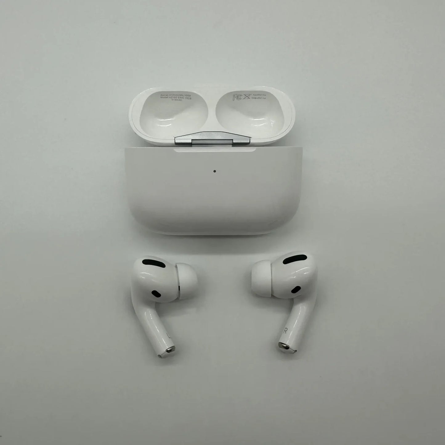 Apple Airpod pro - active noise cancelling